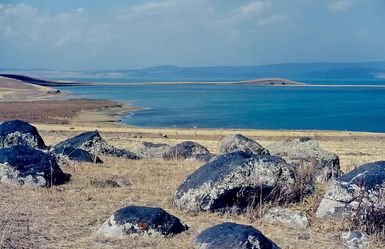 Çıldır Gölü